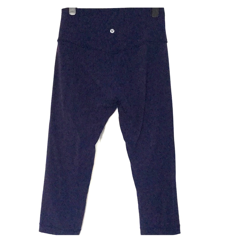 Lululemon align crop. Size 8. Blue.